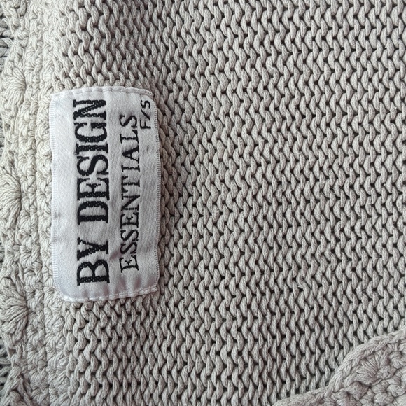 By Design Essentials sweater - Picture 3 of 4